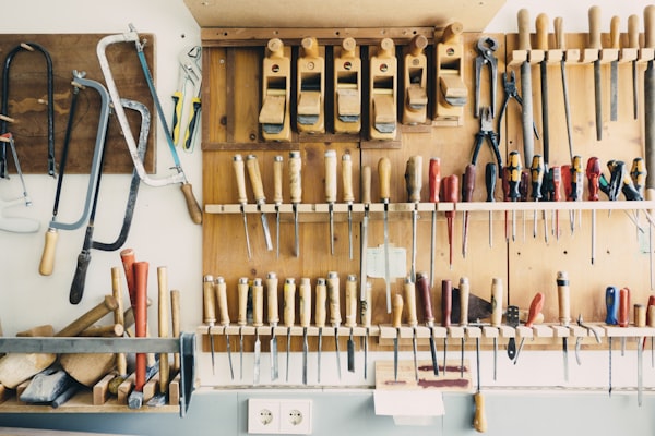 Hand & DIY Tools